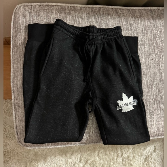 Niagara Falls sweatpants - Picture 4 of 6
